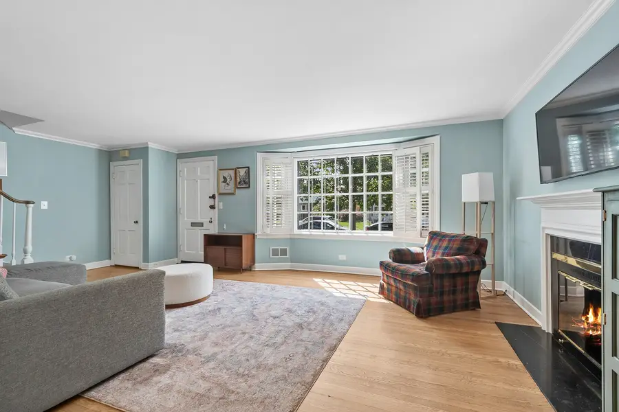 1615 Dobson Street, Evanston, IL 60202 - #3