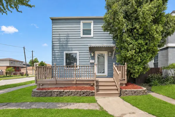 7052 41st Street, Berwyn, IL 60402