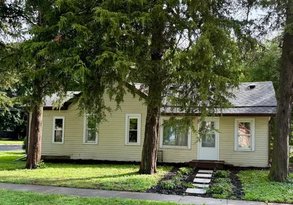Address Withheld By Seller, Rochelle, IL 61068
