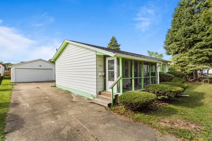 1405 W Beech Street, Urbana, IL 61801 - #3