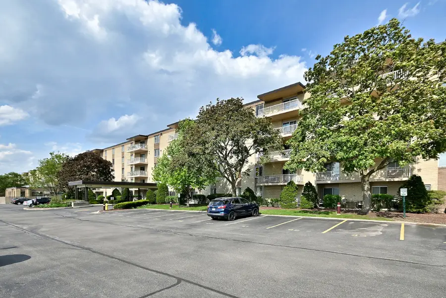110 W Butterfield Road #309S, Elmhurst, IL 60126 - #2