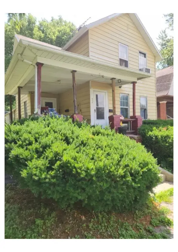 853 N Cedar Street, Galesburg, IL 61401 - #1
