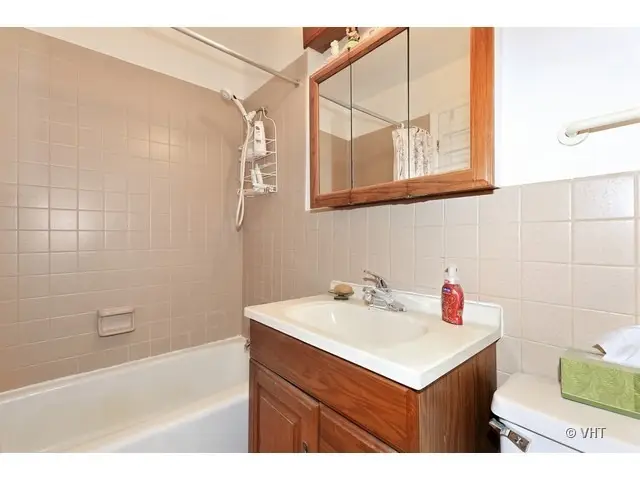8836 N Western Avenue #104D, Des Plaines, IL 60016 - #3