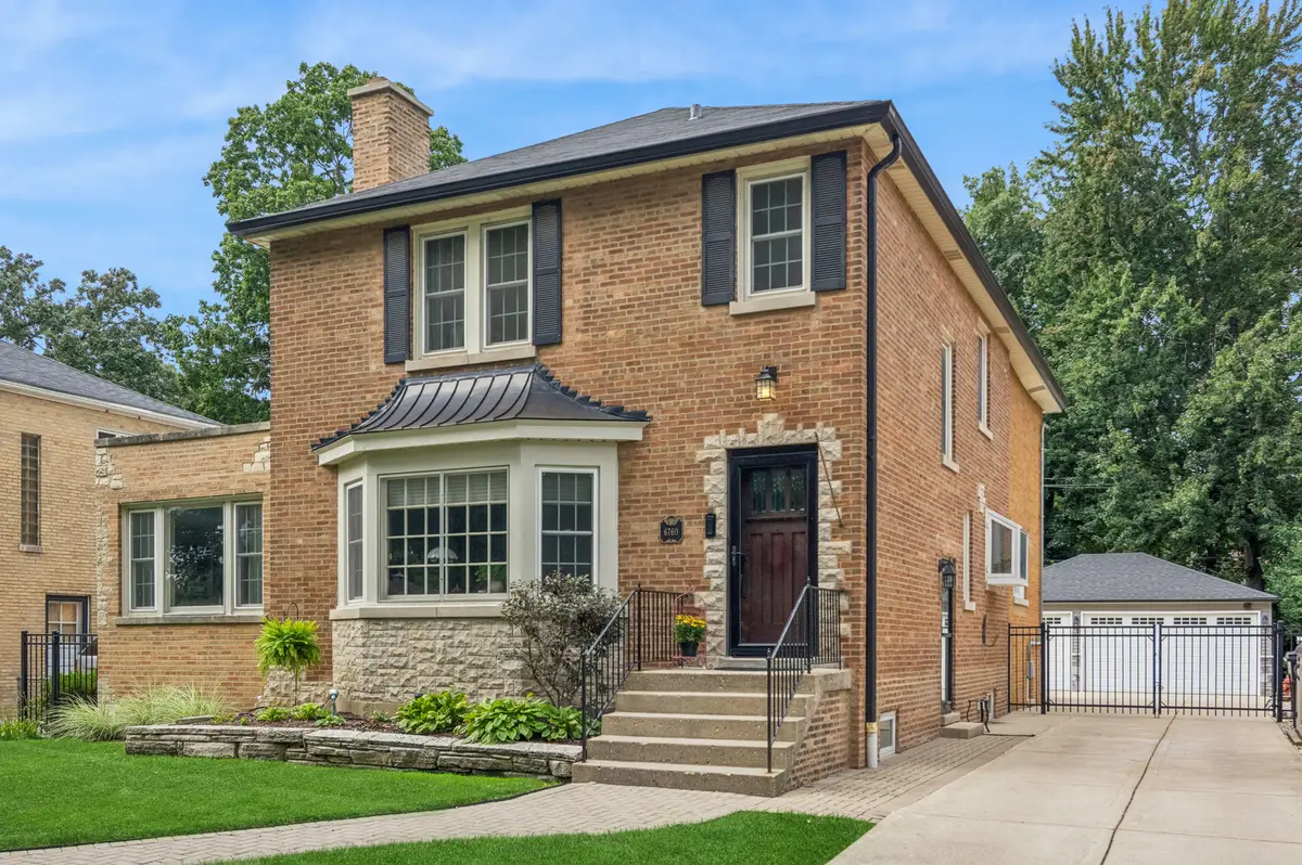 6760 N Jean Avenue, Chicago, IL 60646 - #1