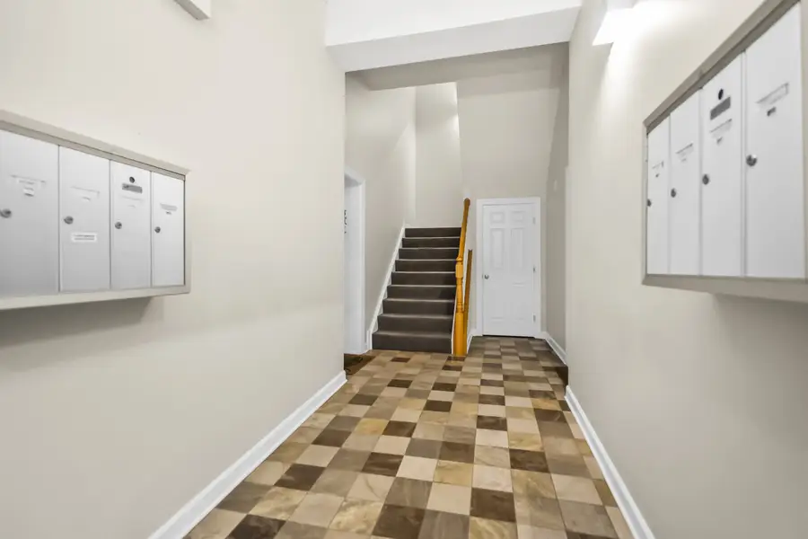 3456 N Ashland Avenue #2N, Chicago, IL 60657 - #2