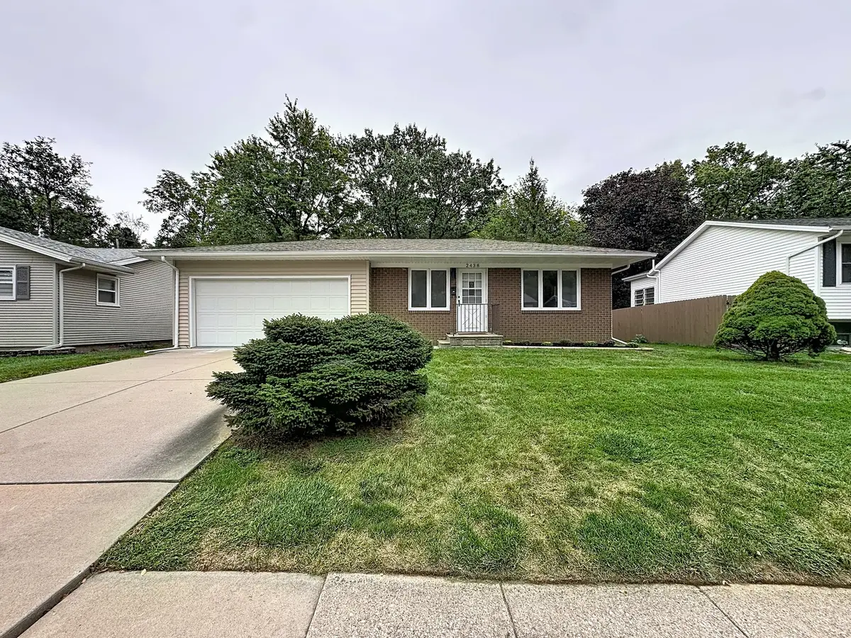 2438 3rd Street, Moline, IL 61265 - #1