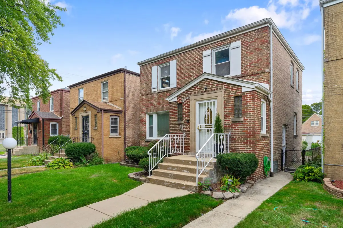 8721 S Merrill Avenue, Chicago, IL 60617 - #1