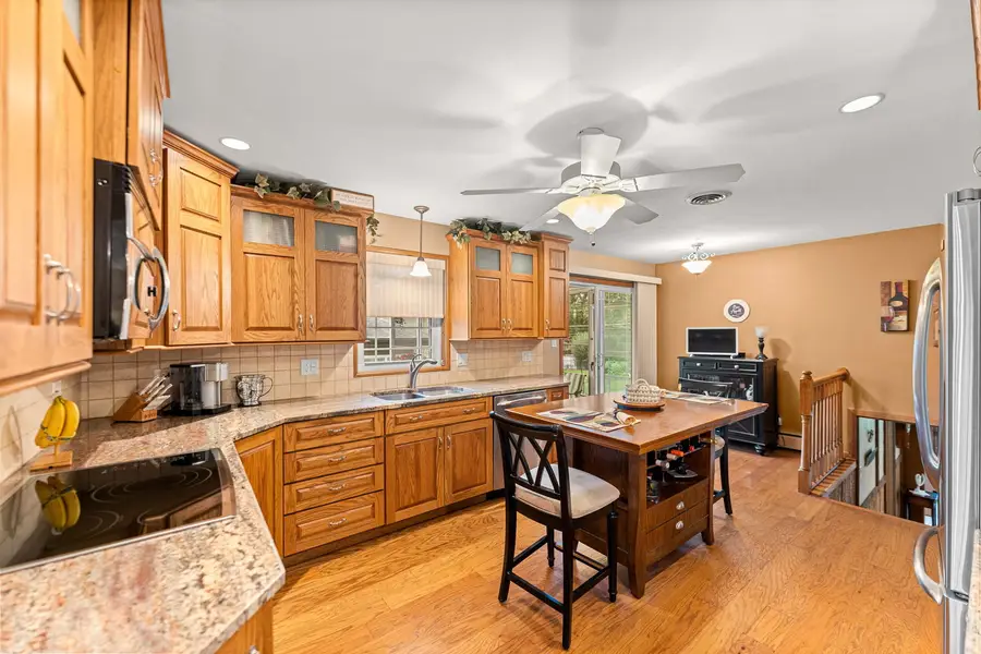 12449 S Mcvickers Avenue, Palos Heights, IL 60463 - #2