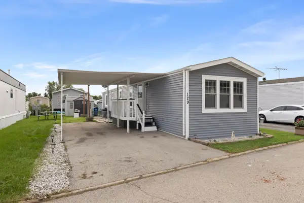 Address Withheld By Seller, Bartlett, IL 60103