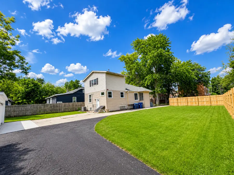1936 S 17th Avenue, Maywood, IL 60153 - #3