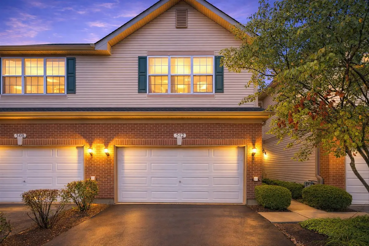512 N Fox Trail, Round Lake, IL 60073 - #1