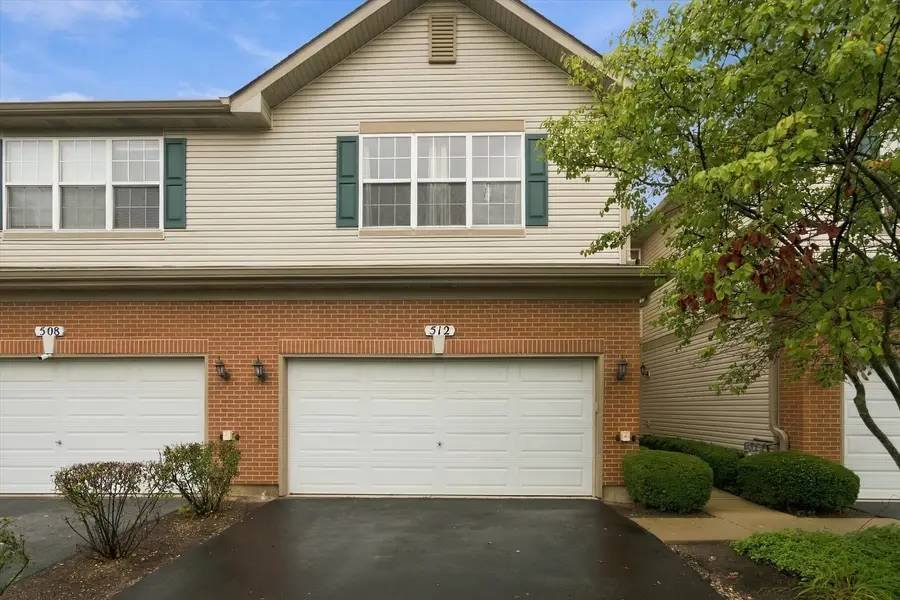 512 N Fox Trail, Round Lake, IL 60073 - #2