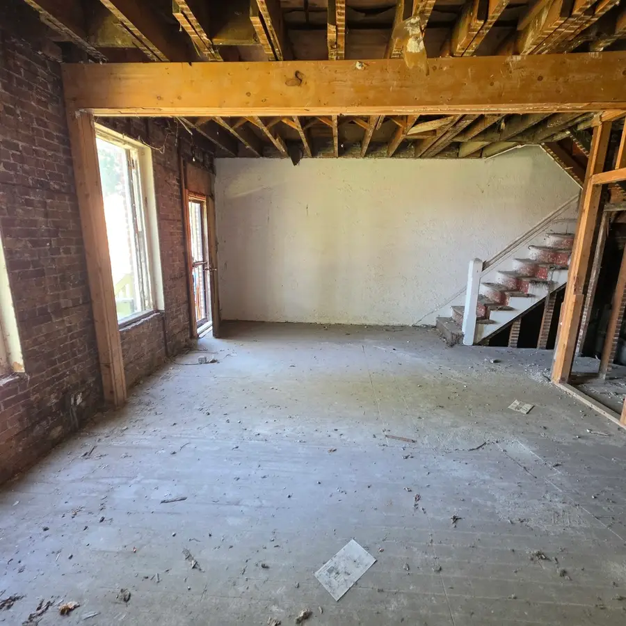 10411 S Corliss Avenue, Chicago, IL 60628 - #3