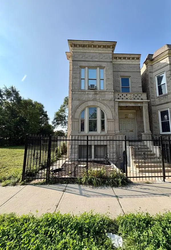 4051 W Monroe Street, Chicago, IL 60624