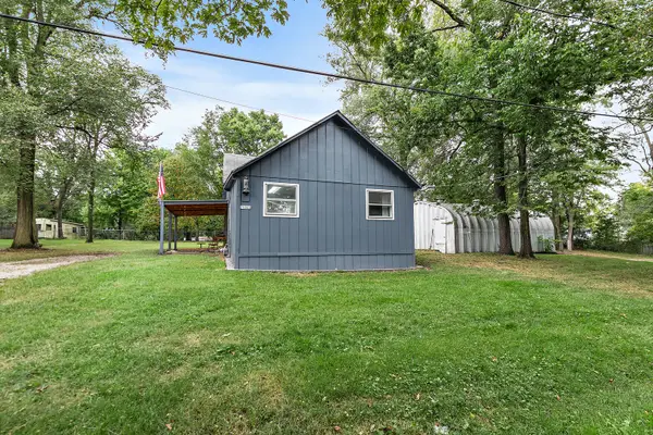7N066 Woodlawn Avenue, St. Charles, IL 60174