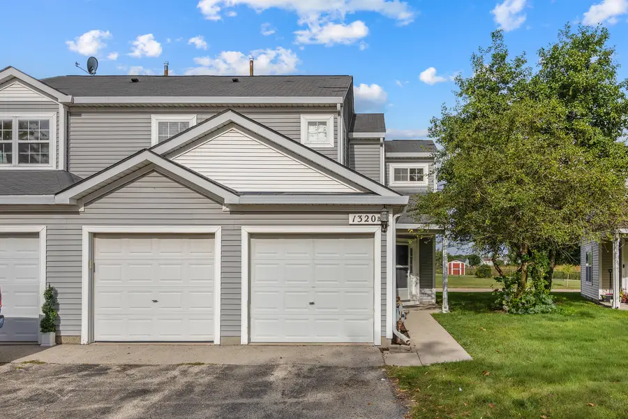 1320 Jenna Drive #B, South Elgin, IL 60177 - #2