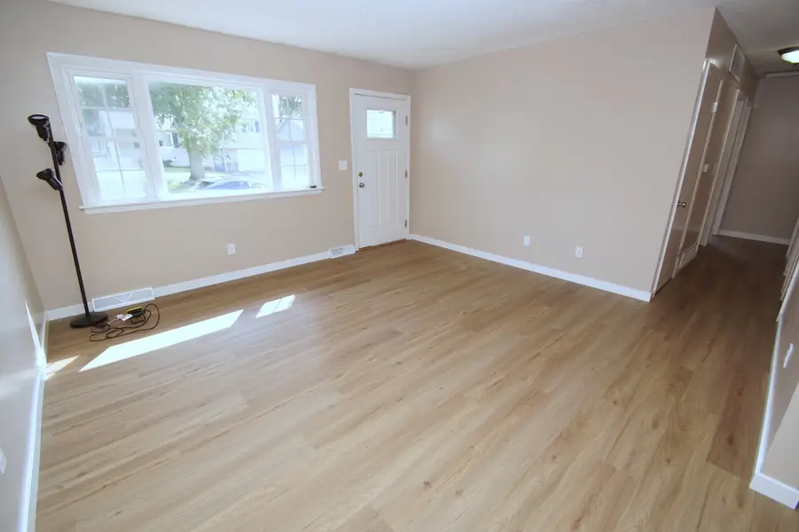 2902 Magnolia Drive, Bettendorf, IA 52722 - #2