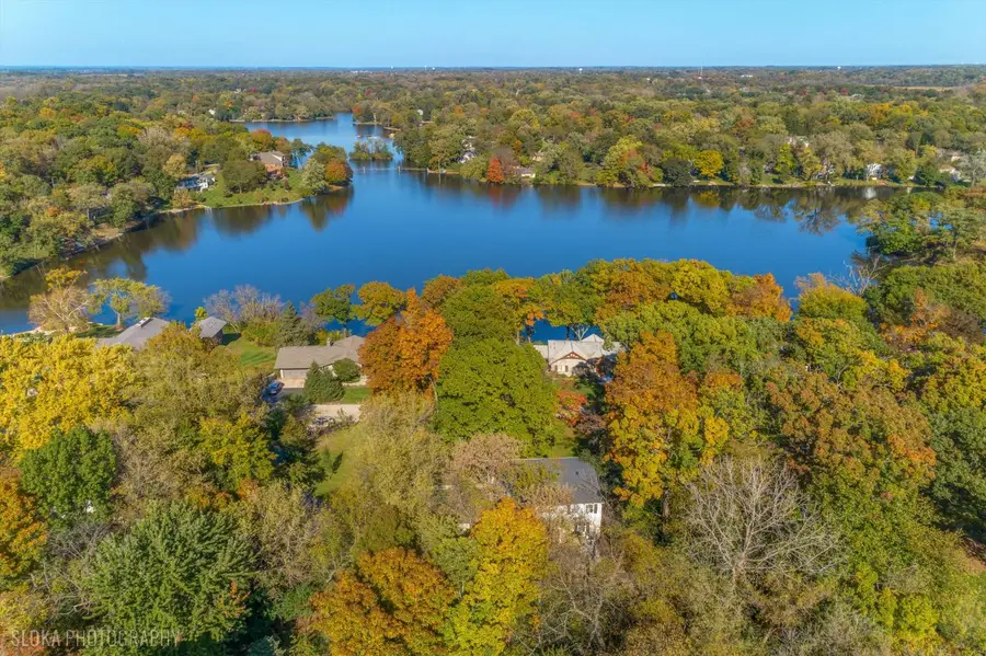 121 S Hills Drive, Tower Lakes, IL 60010 - #2