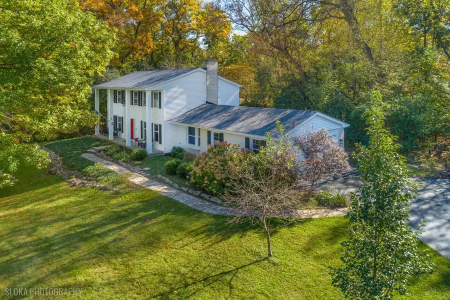 121 S Hills Drive, Tower Lakes, IL 60010 - #3