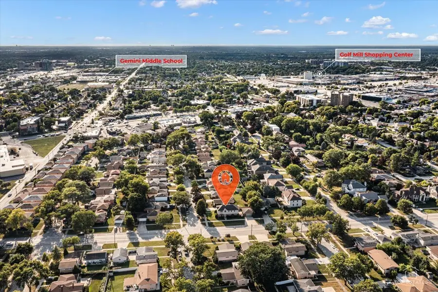 8000 W Lake Street, Niles, IL 60714 - #3