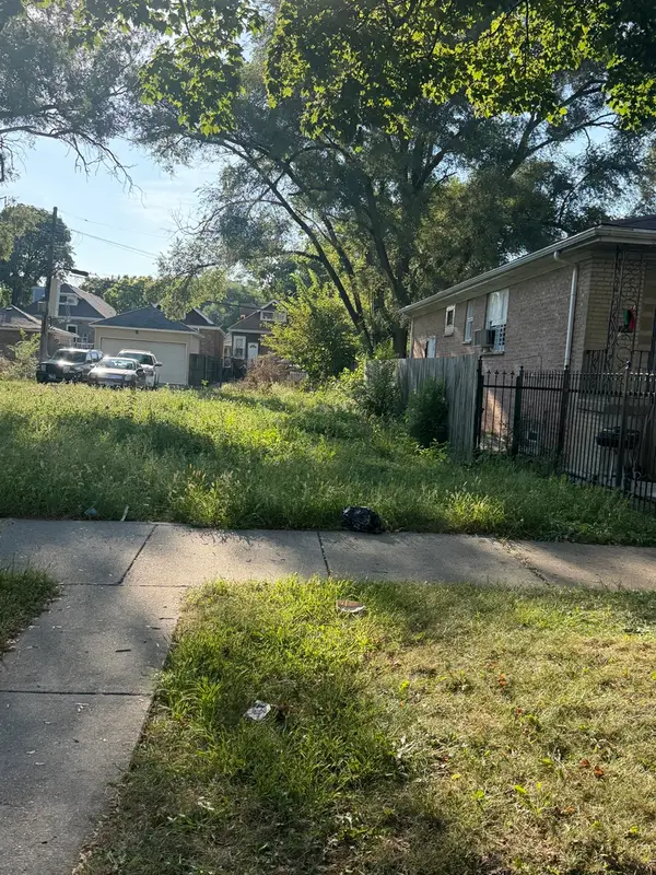 6452 S Seeley Avenue, Chicago, IL 60636