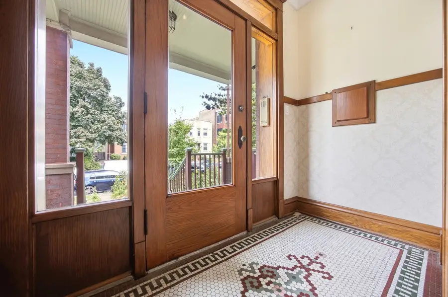 1639 W Rascher Avenue, Chicago, IL 60640 - #3