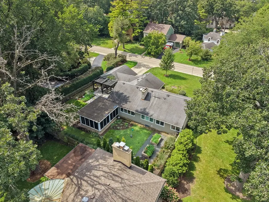 350 Homewood Avenue, Libertyville, IL 60048 - #3
