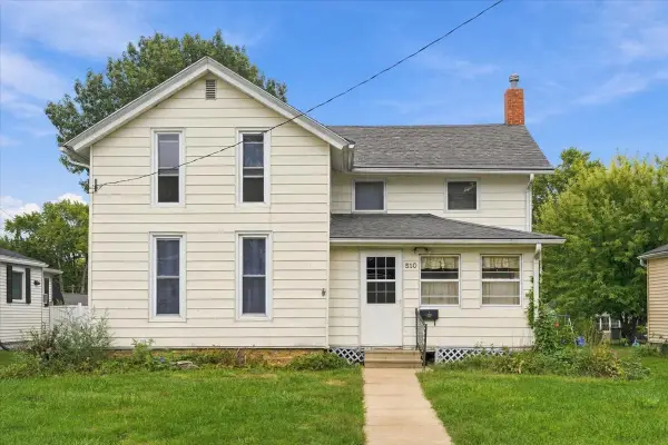 510 13th Avenue, Sterling, IL 61081