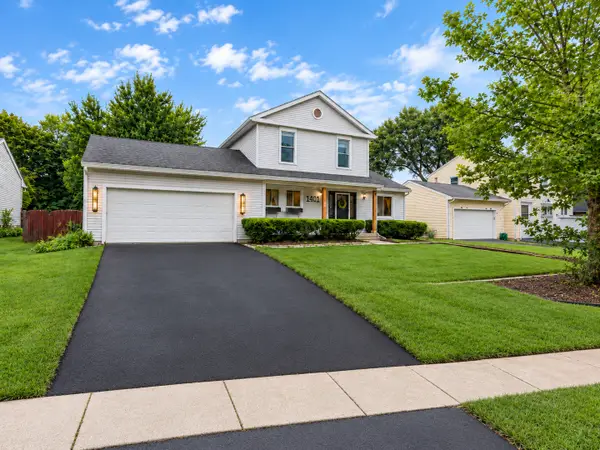 1401 Knoll Drive, Naperville, IL 60565