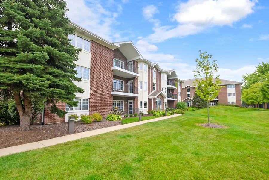 13059 Laurel Glen Court #301, Palos Heights, IL 60463 - #3