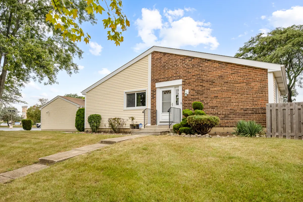 2177 Chaucer Lane, Glendale Heights, IL 60139 - #1