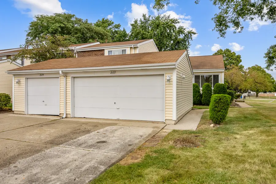2177 Chaucer Lane, Glendale Heights, IL 60139 - #3