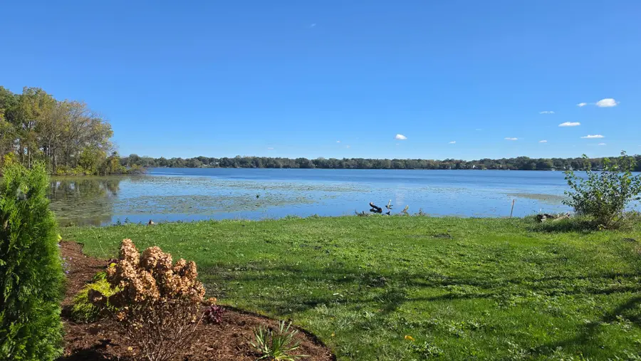 809 Lakeview Drive, Round Lake, IL 60073 - #3