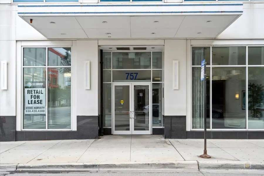 757 N Orleans Street #805, Chicago, IL 60654 - #2