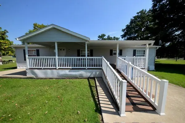 204 S Main Street, Belle Rive, IL 62810