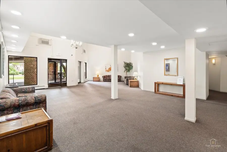 1500 Robin Circle #306, Hoffman Estates, IL 60169 - #2