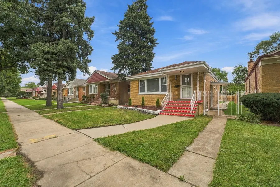 12651 S Harvard Avenue, Chicago, IL 60628 - #2
