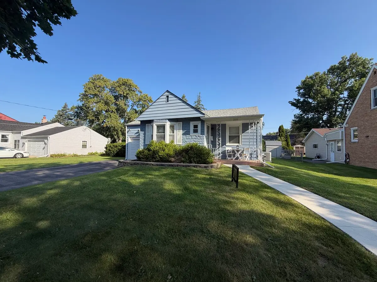 210 E Madison Street, Lombard, IL 60148 - #1