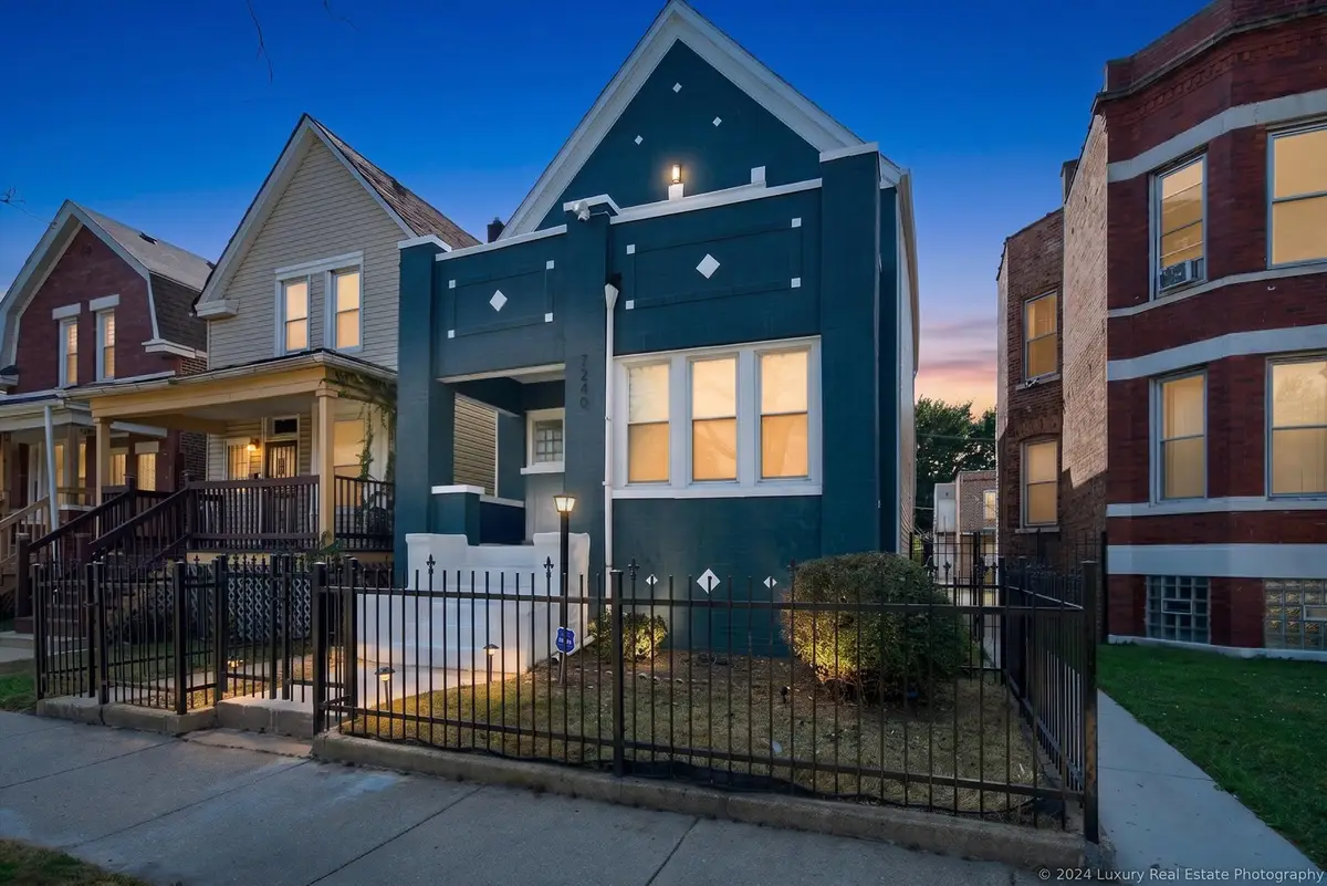 7240 S Lafayette Avenue, Chicago, IL 60621 - #1