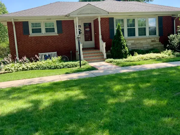 5775 N Nina Avenue, Chicago, IL 60631