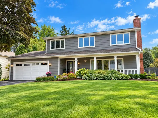 26W355 Blackhawk Drive, Wheaton, IL 60189