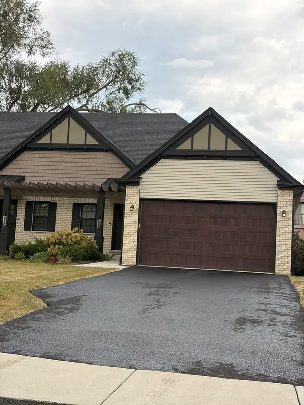 548 Mihelich Lane, Lockport, IL 60441