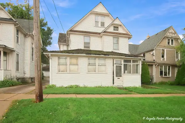 330 N County Street, Waukegan, IL 60085