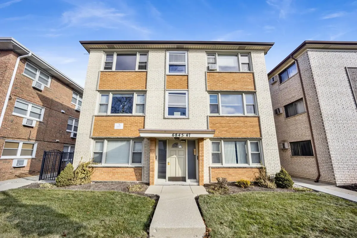 6845 N Northwest Highway #6845-1W, Chicago, IL 60631 - #1
