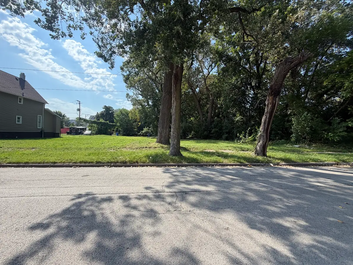 5836 S Lowe Avenue, Chicago, IL 60621 - #1