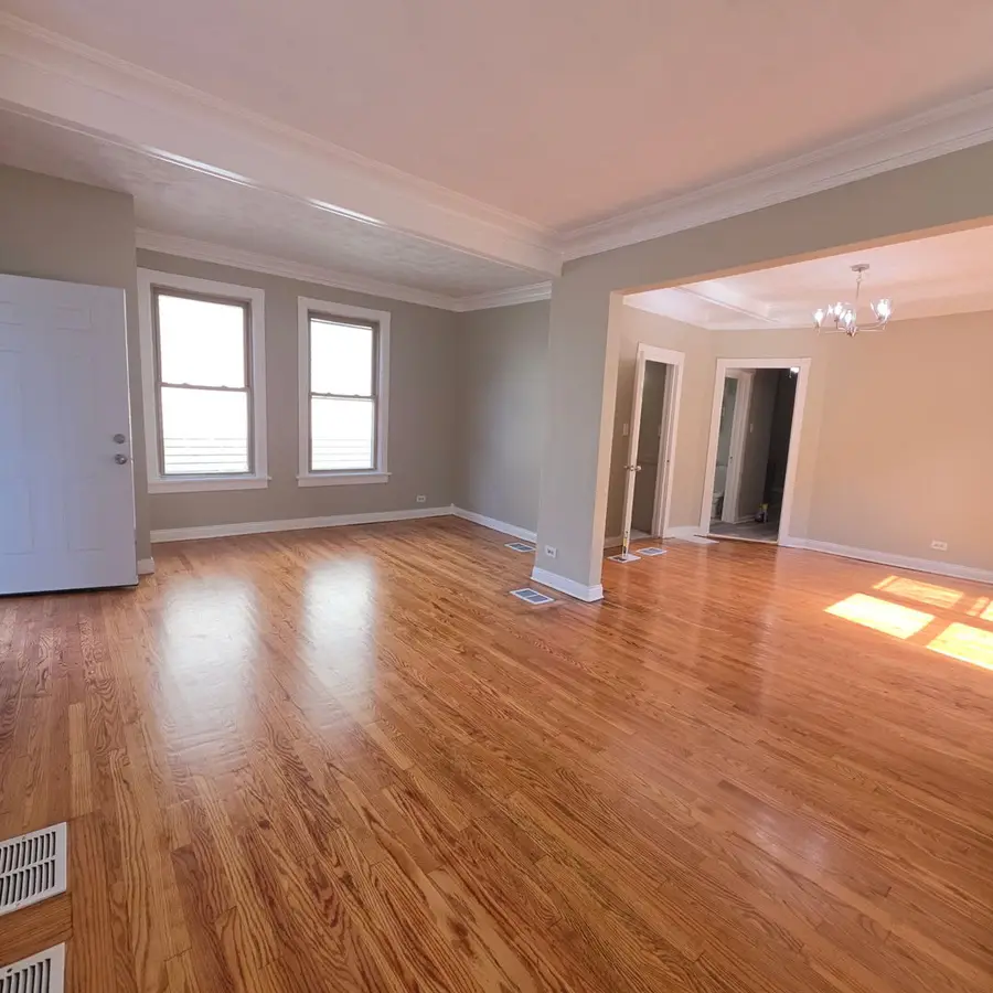 7811 S Champlain Avenue, Chicago, IL 60619 - #2