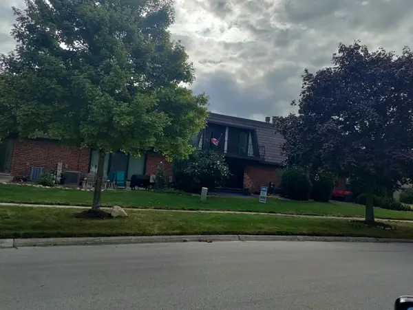 2 Cour Lasalle, Palos Hills, IL 60465