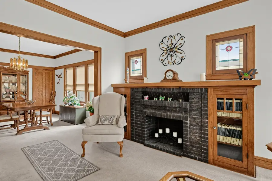 2645 N Mobile Avenue, Chicago, IL 60639 - #3