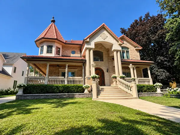 936 Hammerschmidt Avenue, Lombard, IL 60148