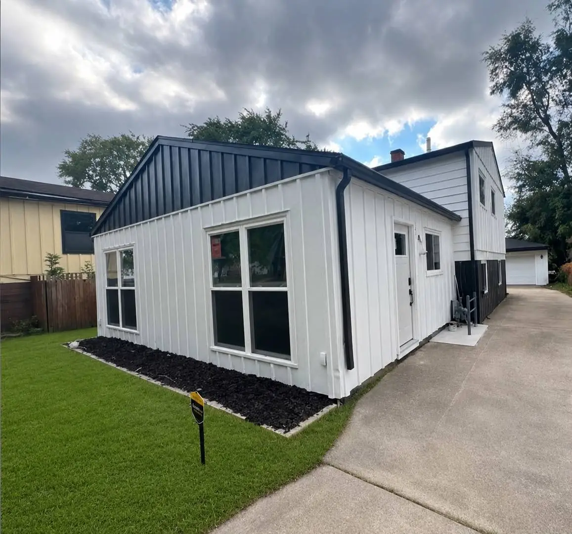 290 Merrill Avenue, Calumet City, IL 60409 - #1